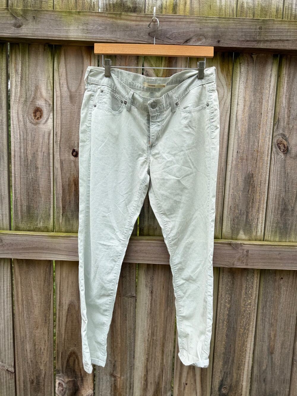 Levi's Boyfriend Stripe Jeans | Blue Railroad Stripe | 29